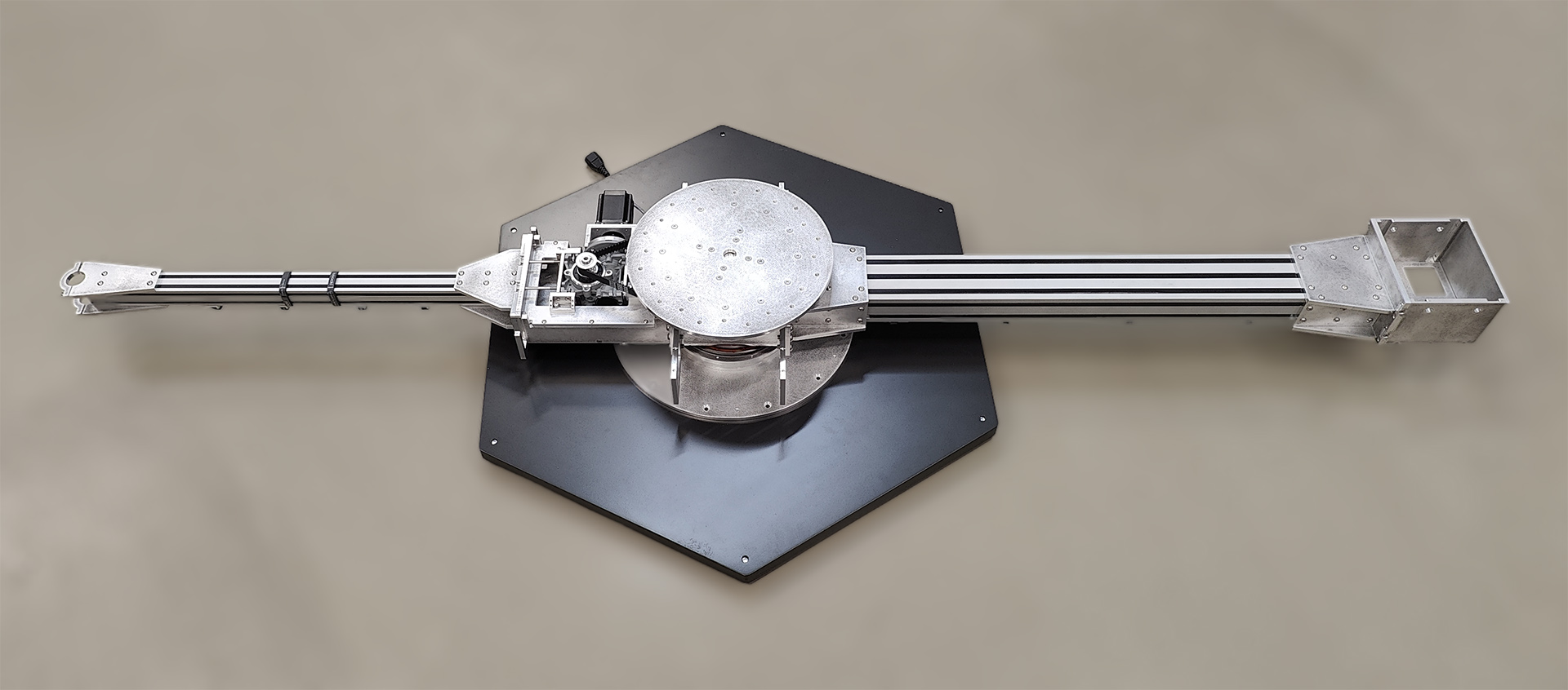 Base with beams installed Base with beams installed