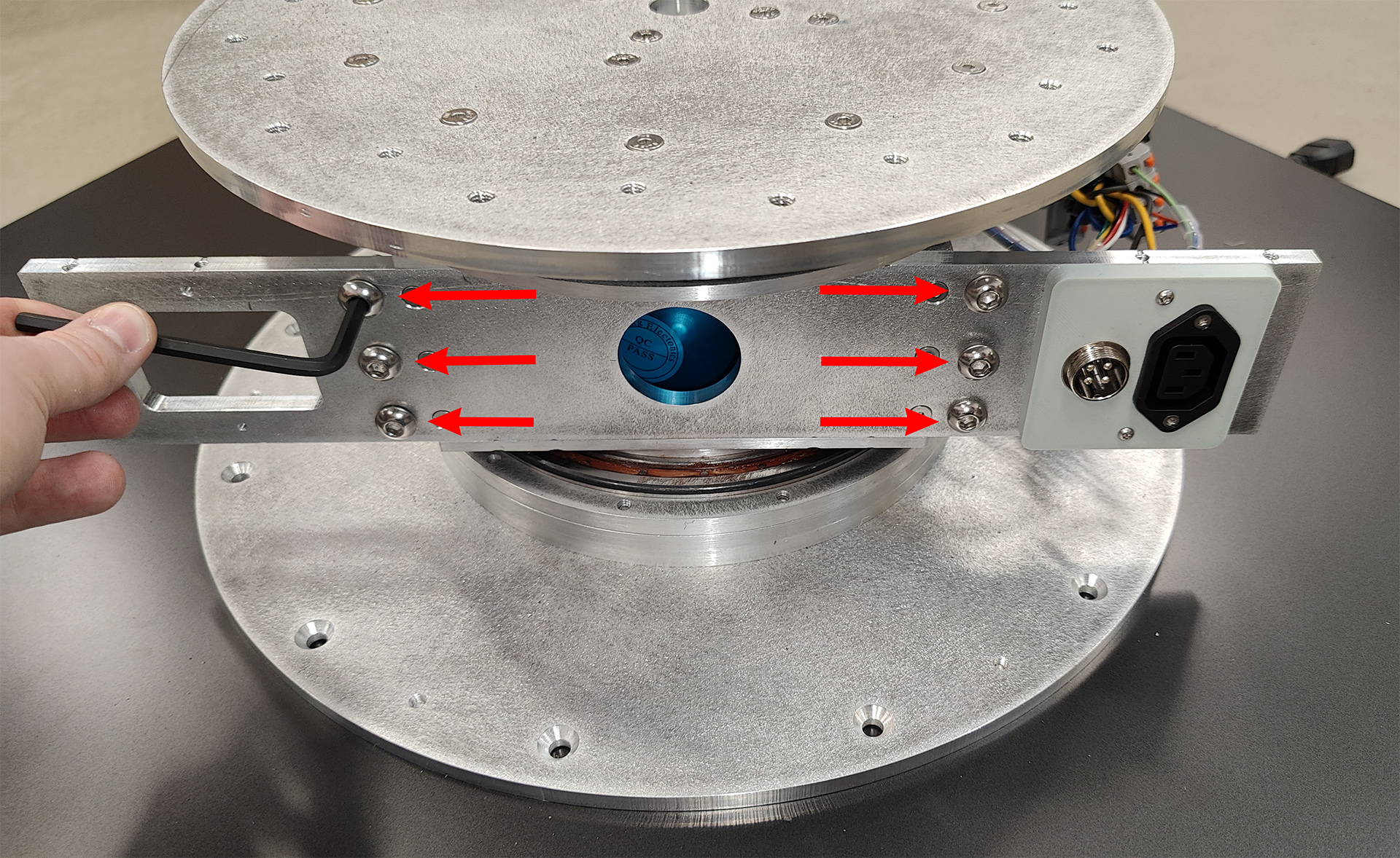 Sensor column beam mounting screws Sensor column beam mounting screws