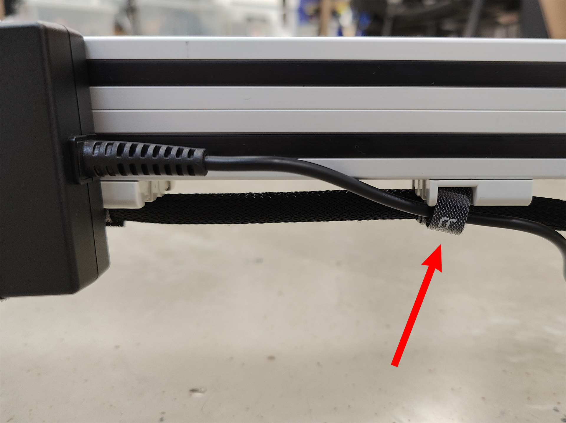 Securing the laptop power cable Securing the laptop power cable